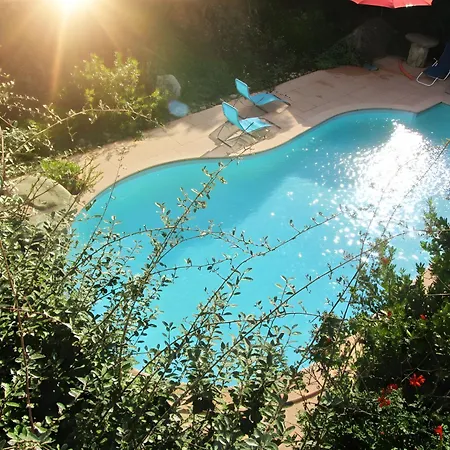 Apartment 60 M2 Climatise 2 Adultes Max Et 2 Enfants Piscine Partagee